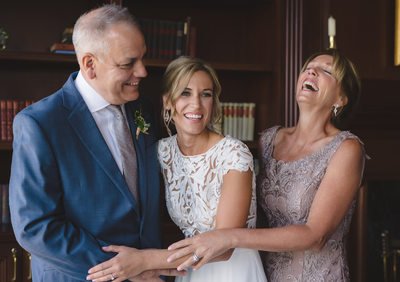 Family Photos with the Bride